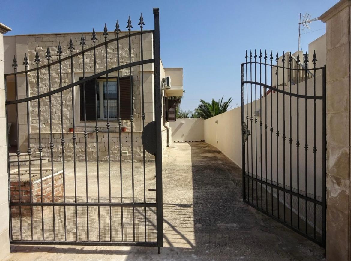 Villa La Pietra Bianca à Portopalo Di Capo Passero Extérieur photo