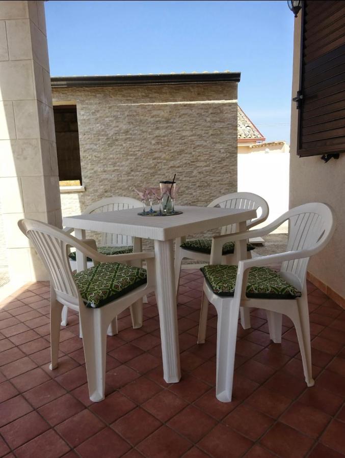 Villa La Pietra Bianca à Portopalo Di Capo Passero Extérieur photo
