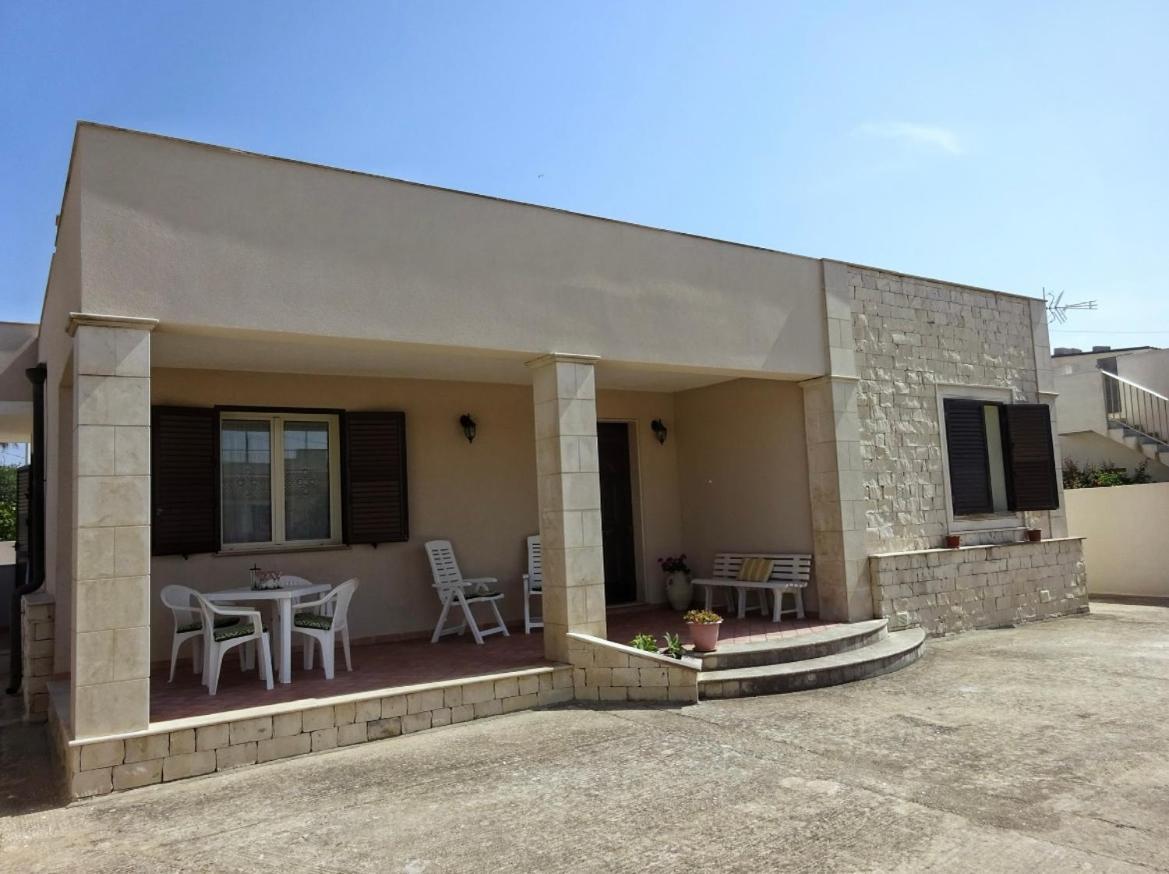 Villa La Pietra Bianca à Portopalo Di Capo Passero Extérieur photo
