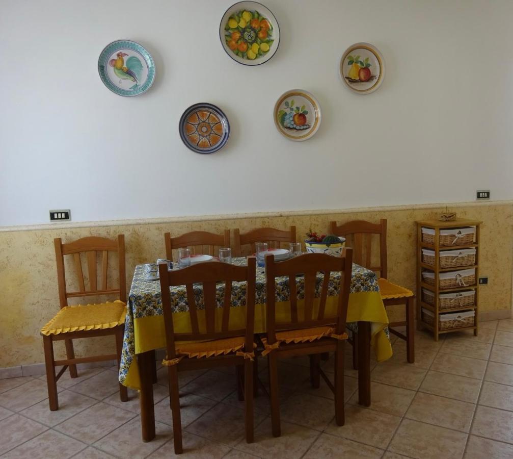 Villa La Pietra Bianca à Portopalo Di Capo Passero Extérieur photo